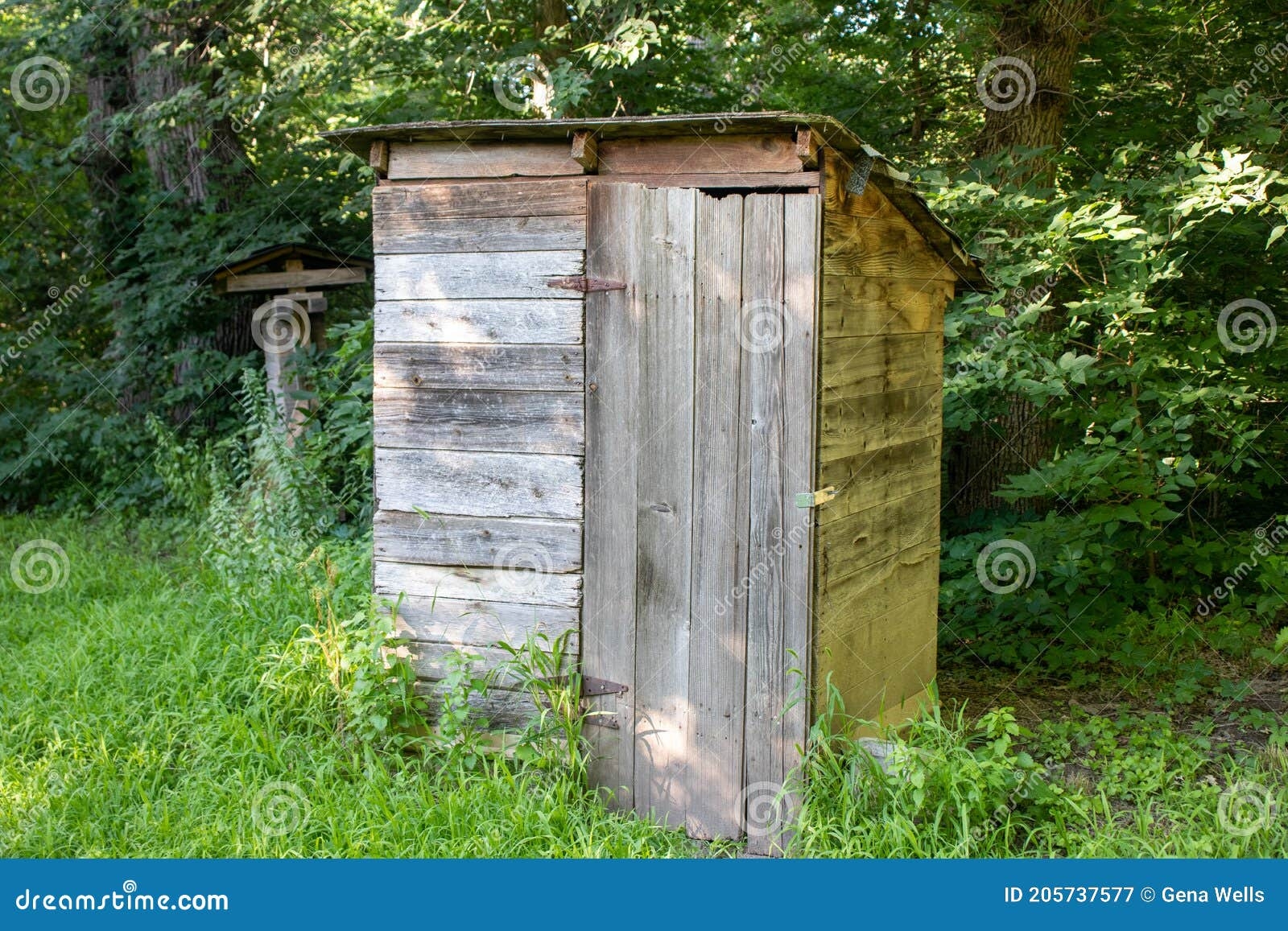 1 844 Rustic Outhouse Stock Photos Free Royalty Free Stock Photos From Dreamstime
